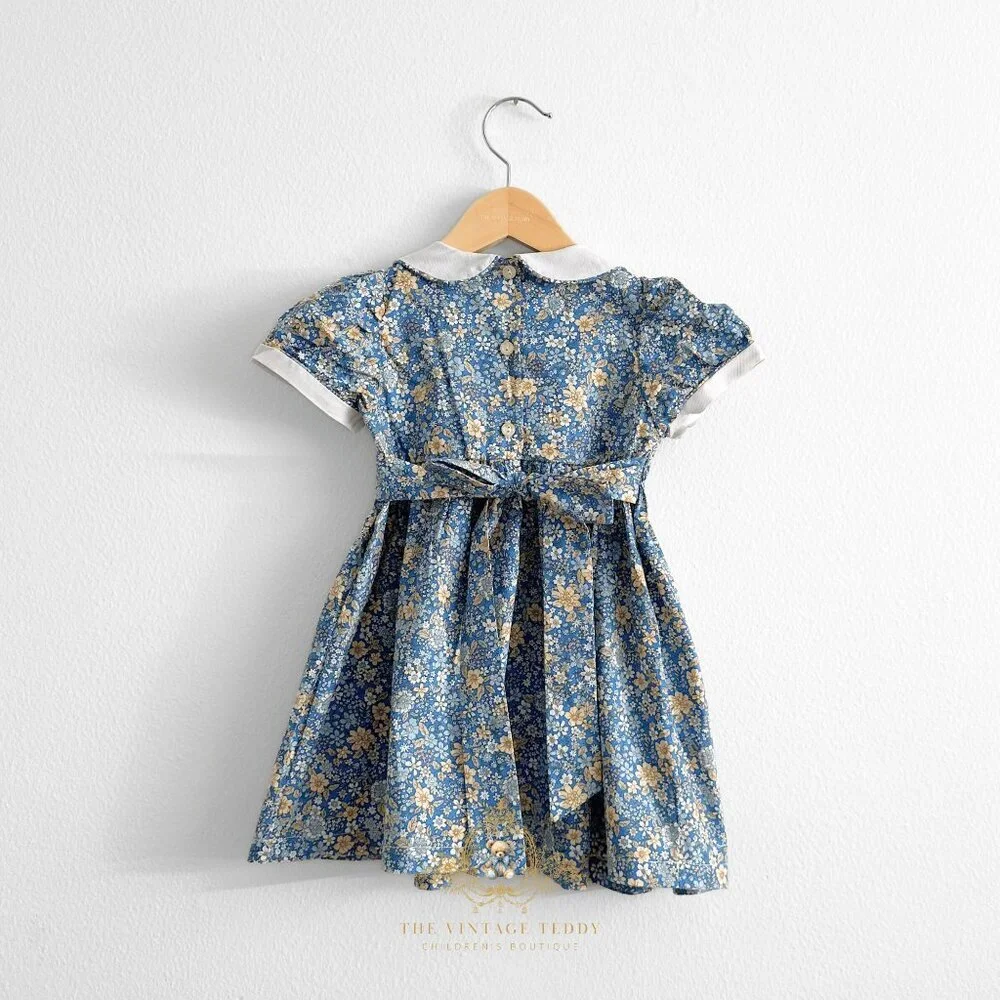 NWT Lovely Girls Smocked Embroidered Dress Boutique Special Occassion Formal 4T - Picture 2 of 5